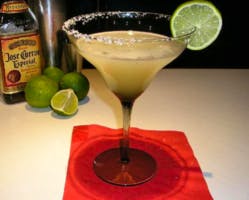 About Las Fuentes Grill and Bar